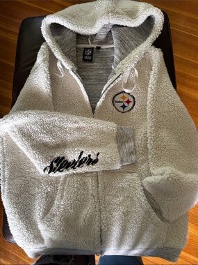 NFL Pittsburgh Steelers Sherpa Hoodie - White with Gray Accents